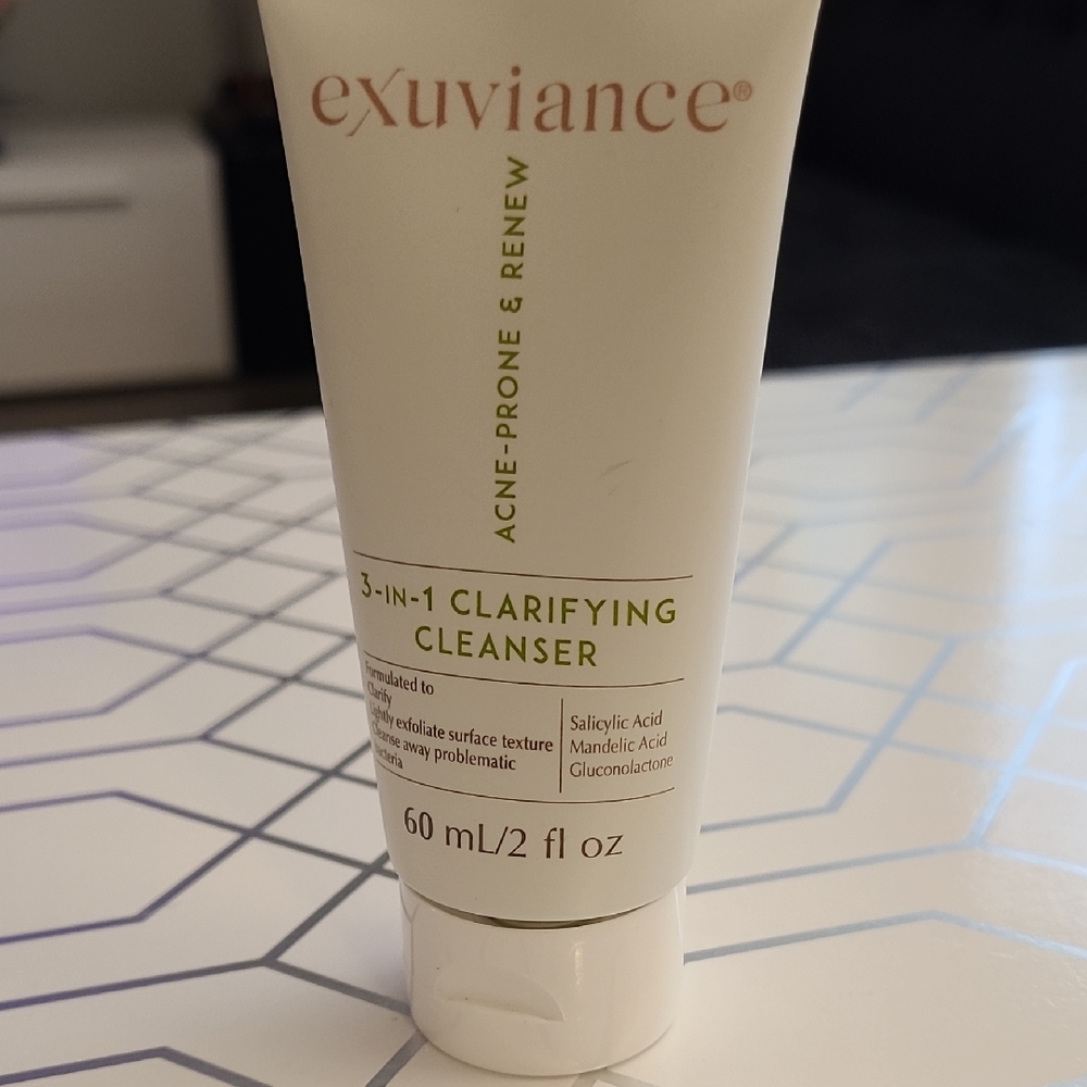 Exuviance 3-in-1 Clarifying Cleanser